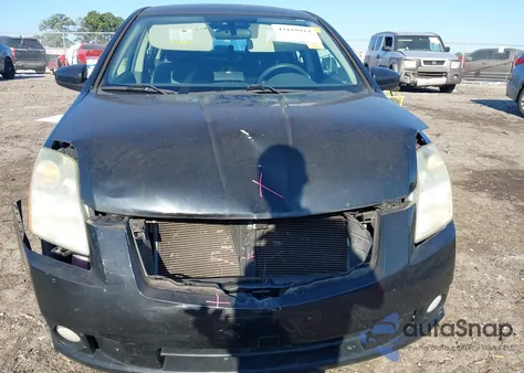 2009 Nissan Sentra 2.0 from USA, damaged, VIN 3N1AB61E79L652595
